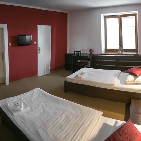 Hotel Best Острава Экстерьер фото