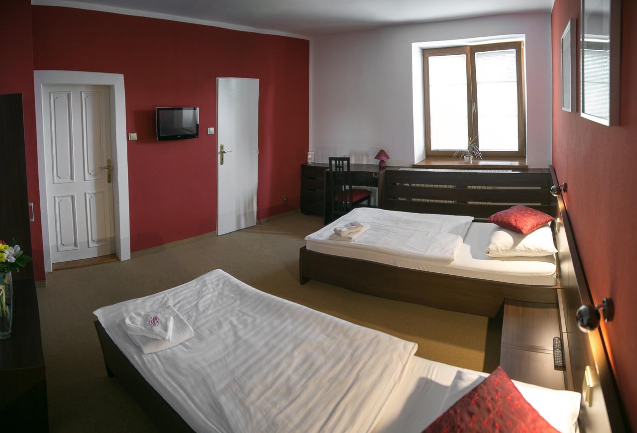 Hotel Best Острава Экстерьер фото