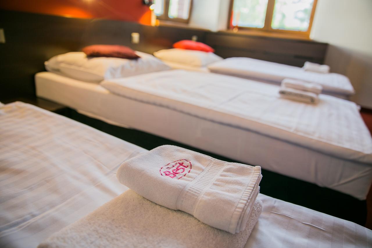 Hotel Best Острава Экстерьер фото