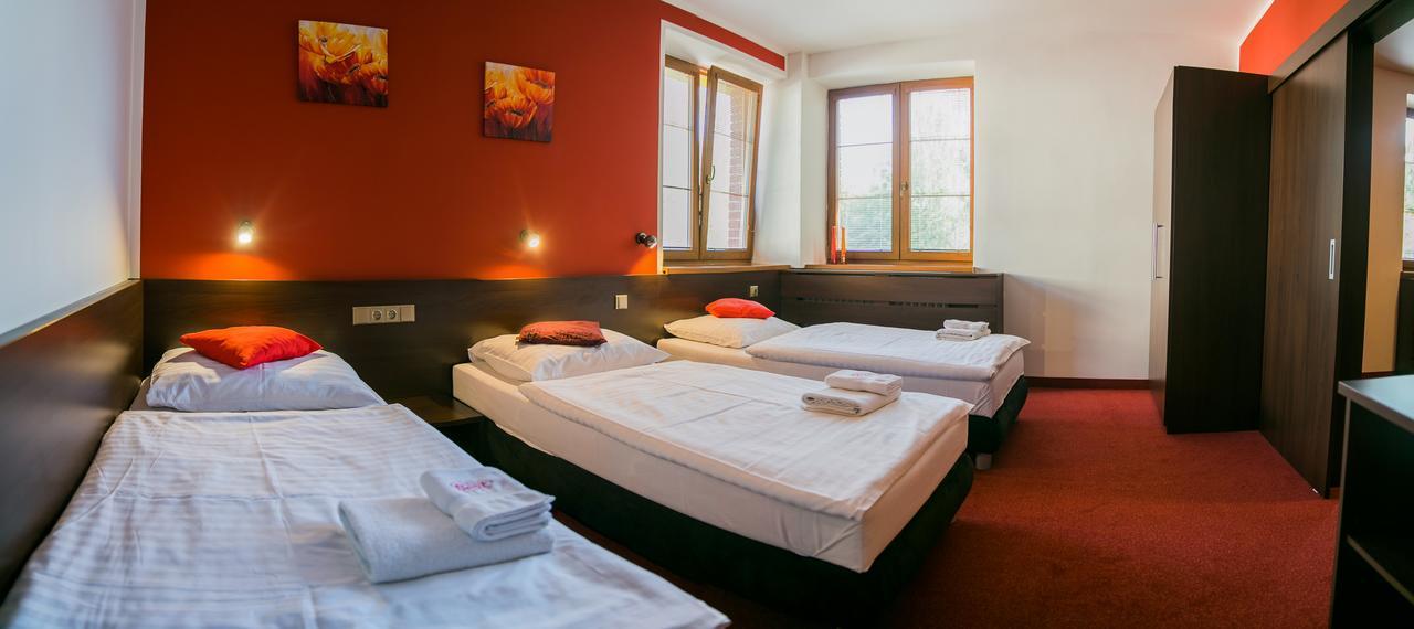 Hotel Best Острава Экстерьер фото