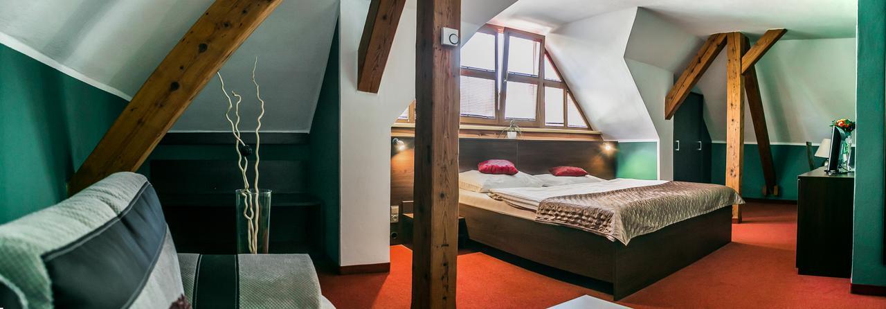 Hotel Best Острава Экстерьер фото
