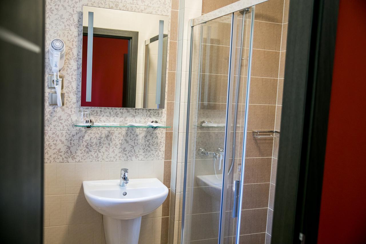 Hotel Best Острава Экстерьер фото